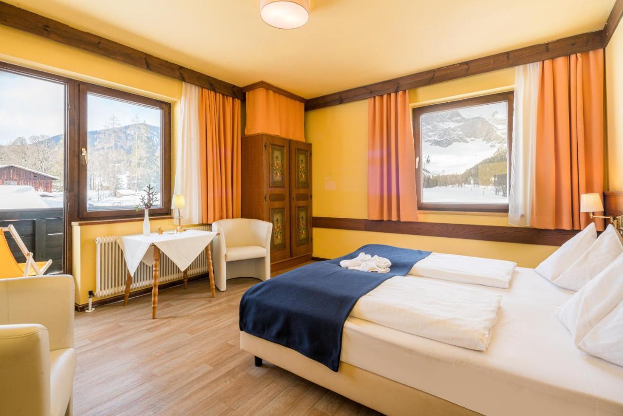 Ferienhotel Knollhof Ramsau am Dachstein Dış mekan fotoğraf