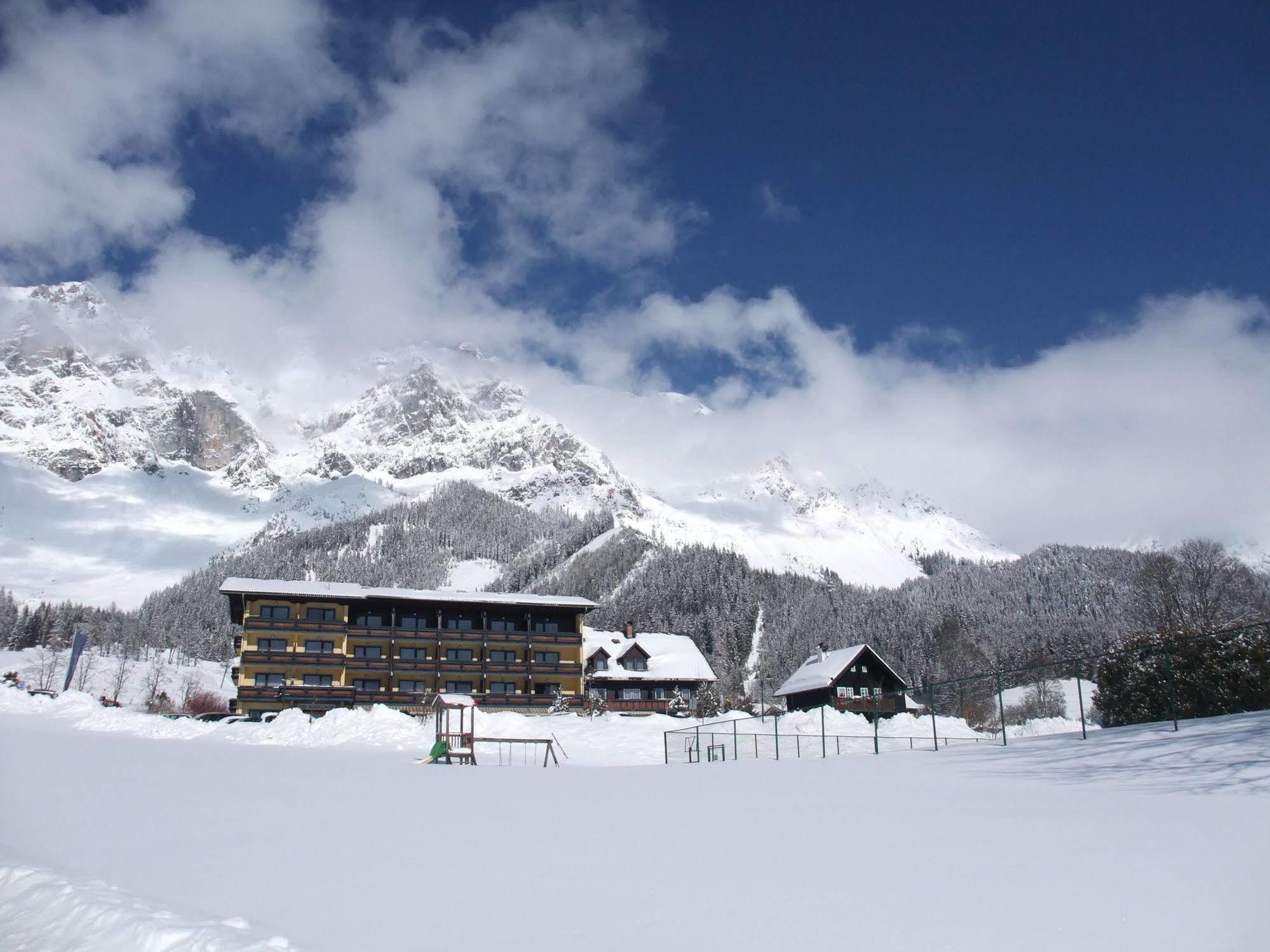 Ferienhotel Knollhof Ramsau am Dachstein Dış mekan fotoğraf
