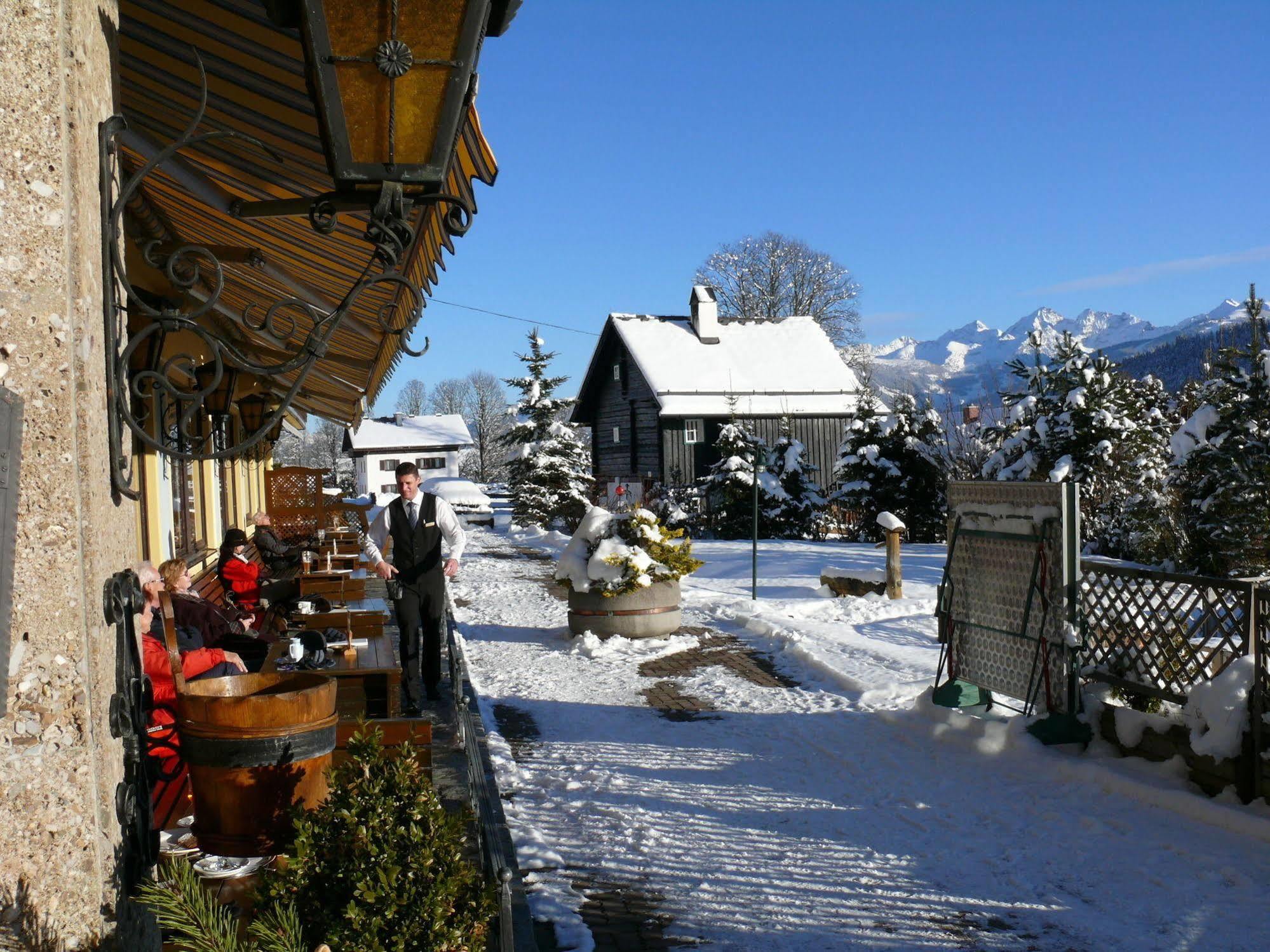 Ferienhotel Knollhof Ramsau am Dachstein Dış mekan fotoğraf
