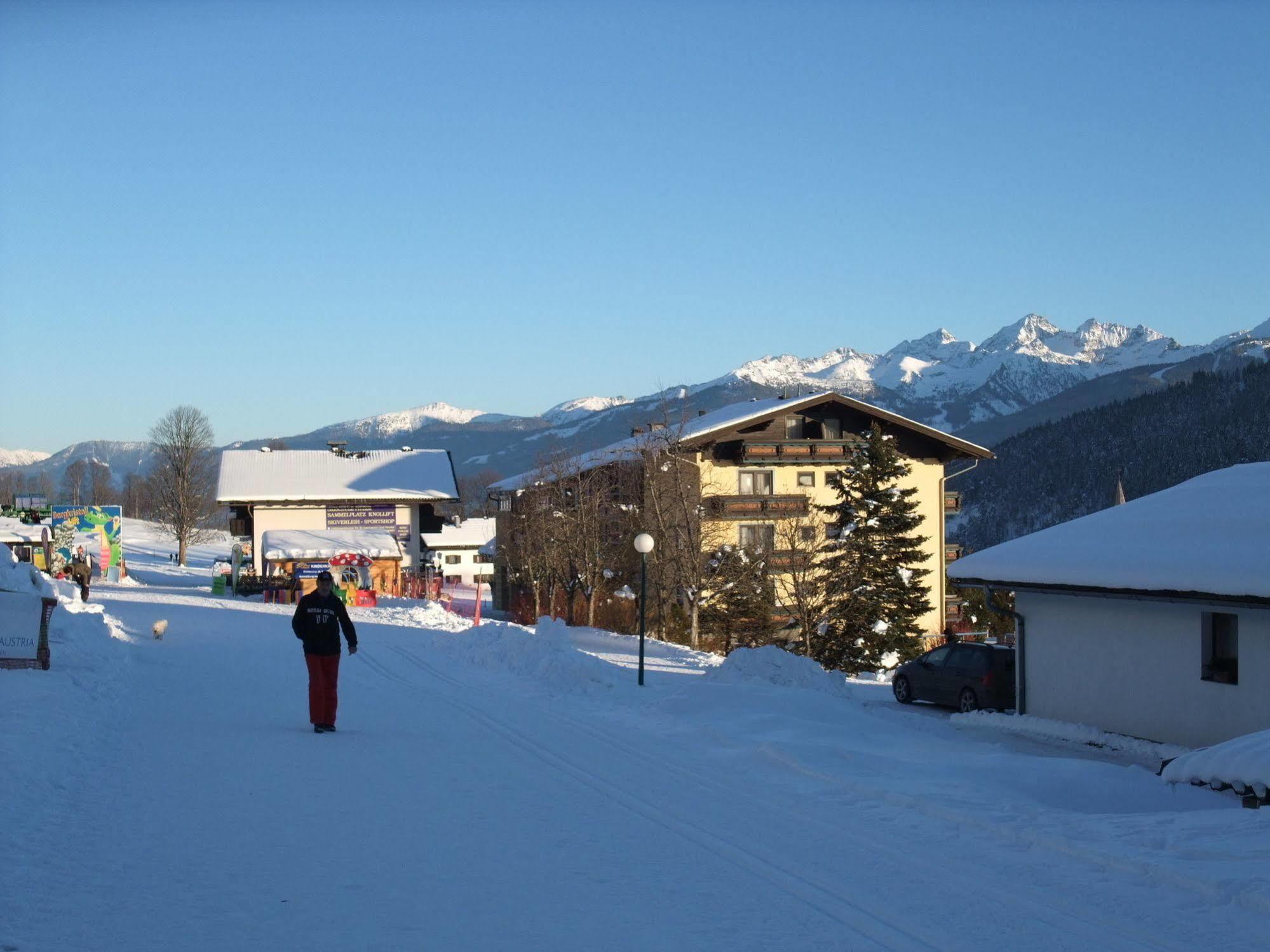 Ferienhotel Knollhof Ramsau am Dachstein Dış mekan fotoğraf